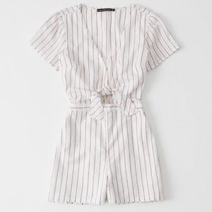 Abercrombie and Fitch Tie Front Red & White Romper